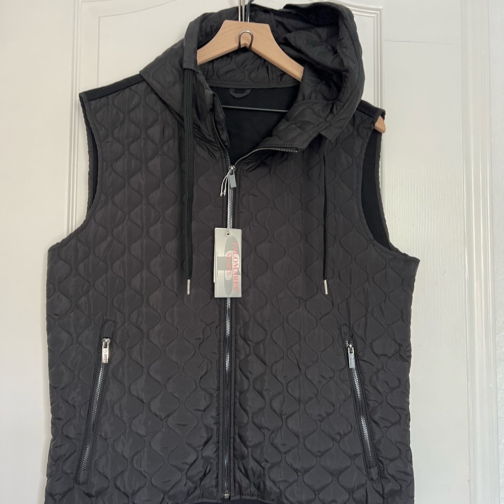 Palomares Sport Black Quilted Vest with Hood